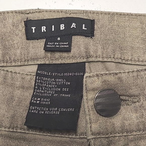 🤗Tribal Faux Snakeskin Pants/Size 6/Free Gift - Picture 6 of 7